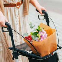 TOPRO Troja Original Black Series M (6,8 kg) - Leichtgewichtrollator (HMV: 10.50.04.1240)