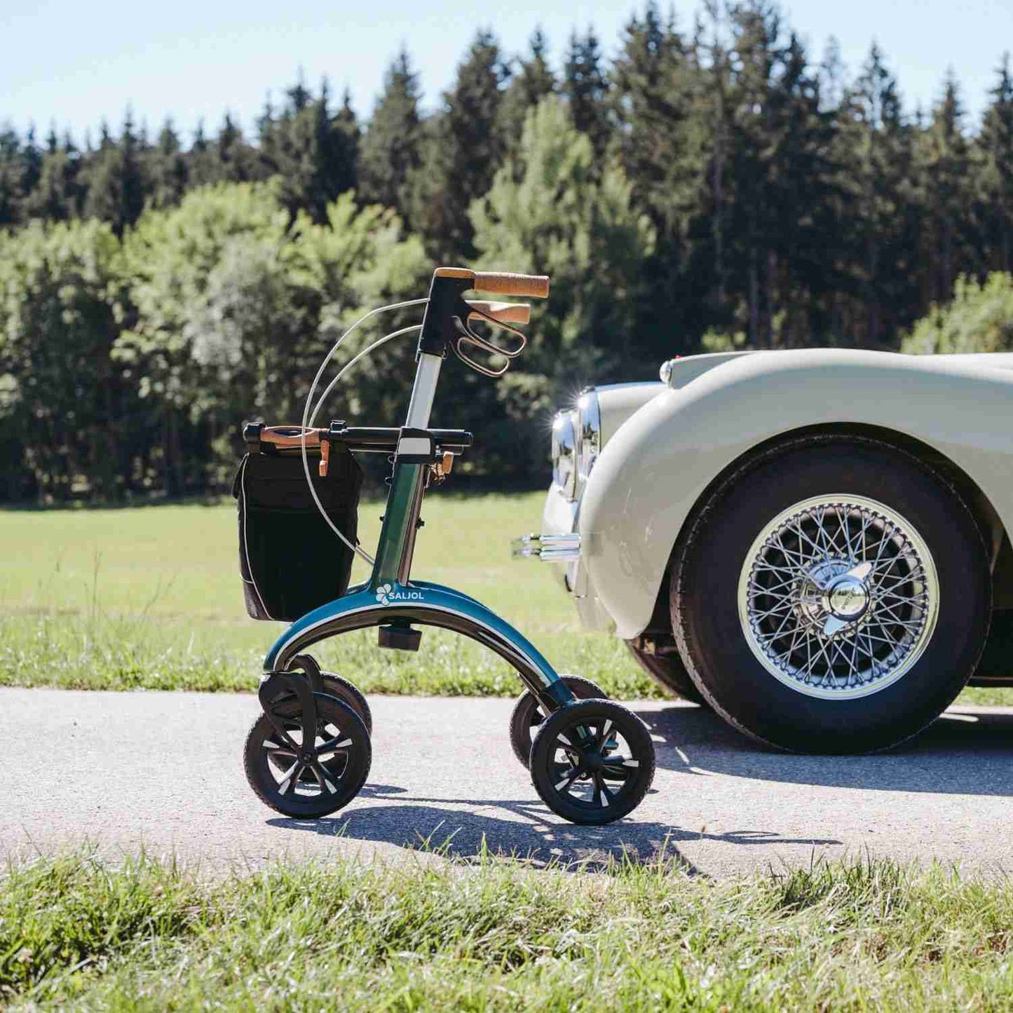 Saljol Carbon Rollator CR62 mit Schleifbremse für sicheres Bergabgehen - Vollausstattung (HMV: 10.50.04.1260) / Sitzhöhe 62 cm